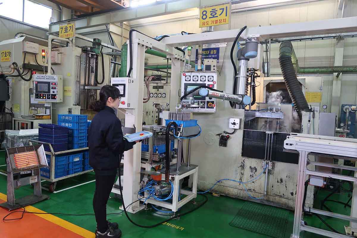 HIHHT-Ur10-vorteile-cobots HIHHT Ur10 vorteile cobots